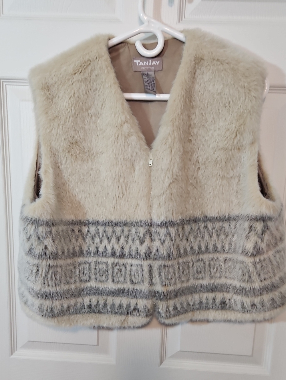 TanJay Cream Faux Fur Vest with Gray Geometric Trim
